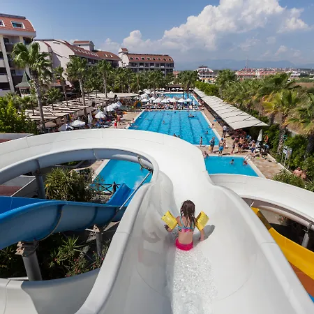 Готель Primasol Hane Family 4*