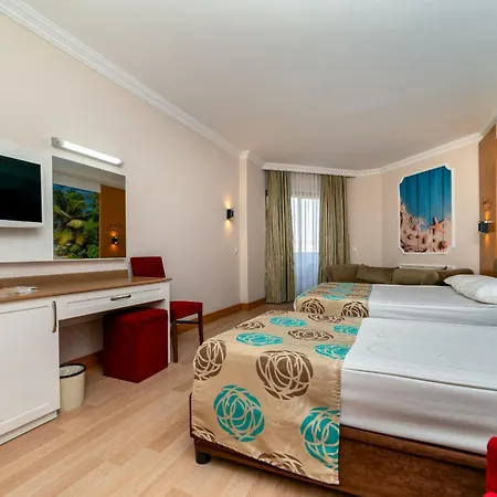 Primasol Hane Family Готель 4*