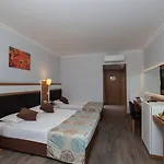 Primasol Hane Family Hotel