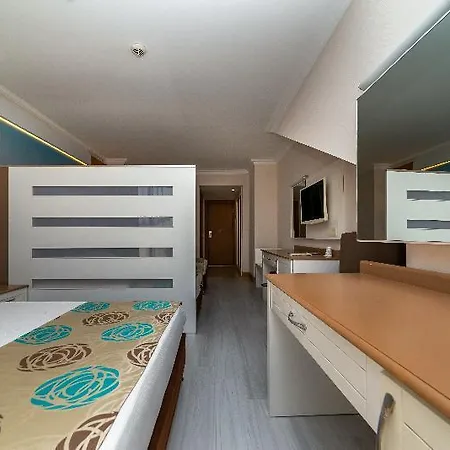 Hotel Primasol Hane Family