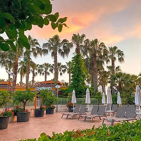 Primasol Hane Family Hotel