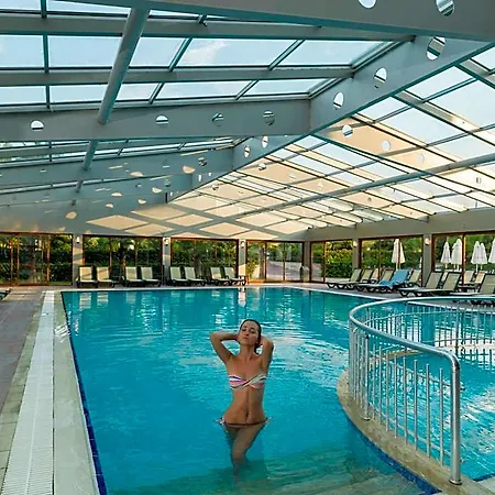 Hotel Primasol Hane Family Side