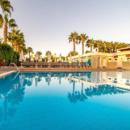 Primasol Hane Family 4* סייד