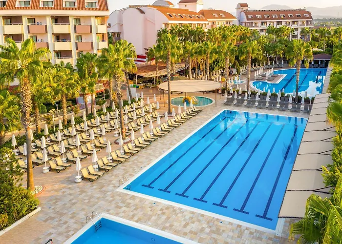 Hotell Primasol Hane Family 4*