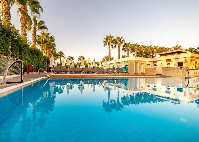 Primasol Hane Family 4* Side