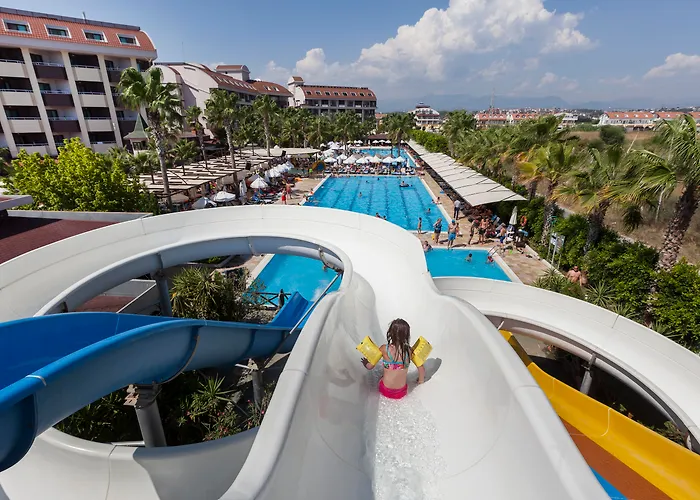 فندق بريماسول هين فاميلي ريزورت 4*