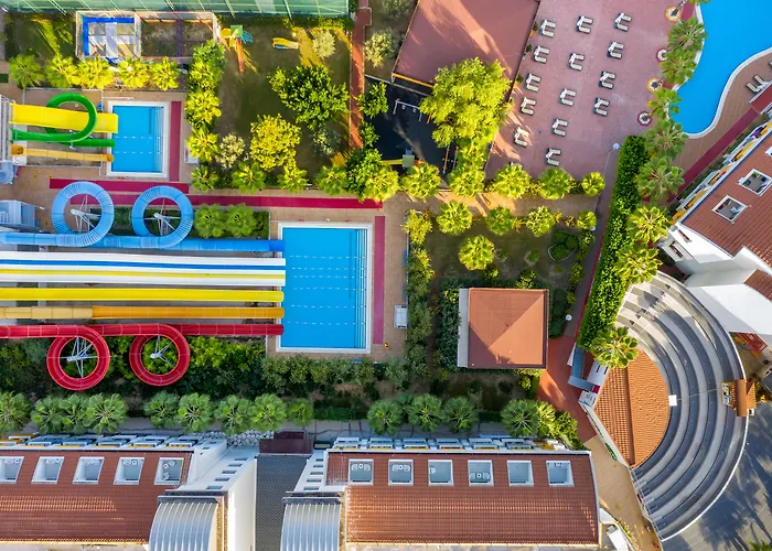 بريماسول هين فاميلي ريزورت فندق 4*