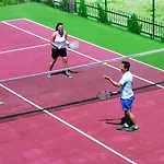 بريماسول هين فاميلي ريزورت فندق 4*